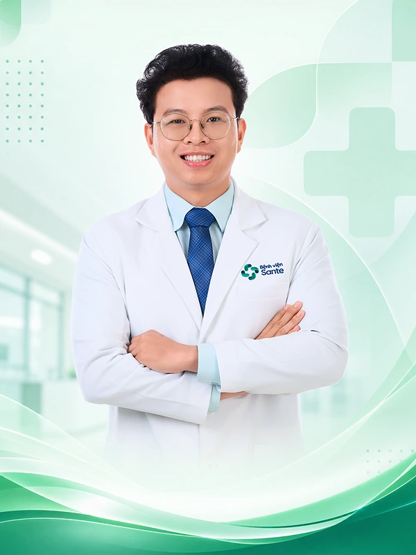 의사 Nguyen Tung Long