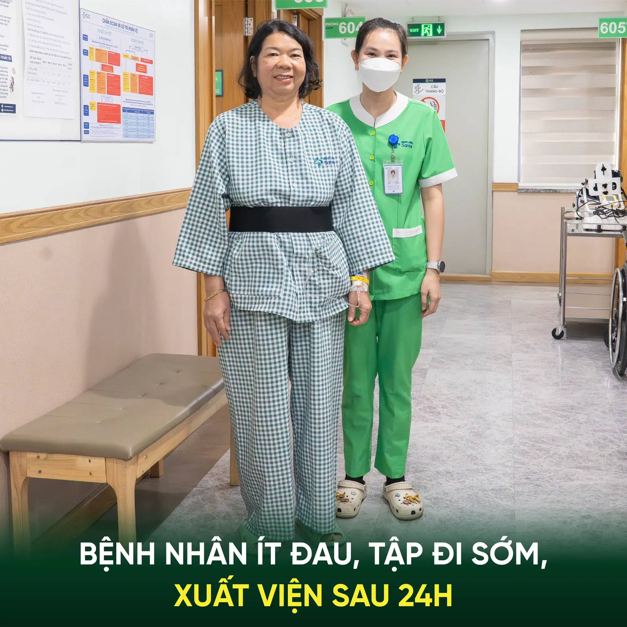 Bệnh viện Sante - Hơn 30 năm đau khớp gối, bệnh nhân 60 tuổi xuất viện sau 24 giờ thay khớp tại Sante (Hình 4) Cô Hương tươi tỉnh tập đi và xuất viện sau 24 giờ thay khớp gối tại Bệnh viện Sante