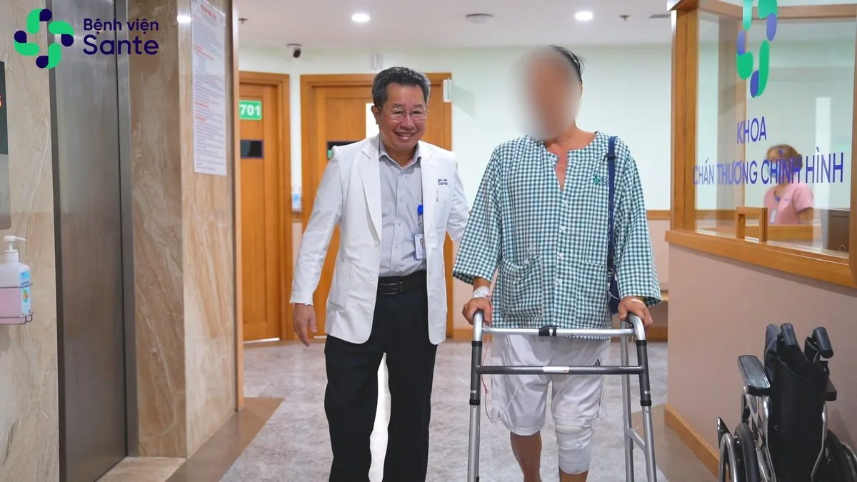 Khôi phục vận động nhờ thay khớp gối nhân tạo - Hình 2 - Bệnh viện SANTE Bình Thạnh, TP.HCM Khôi phục vận động nhờ thay khớp gối nhân tạo - Hình 2 - Bệnh viện SANTE Bình Thạnh, TP.HCM