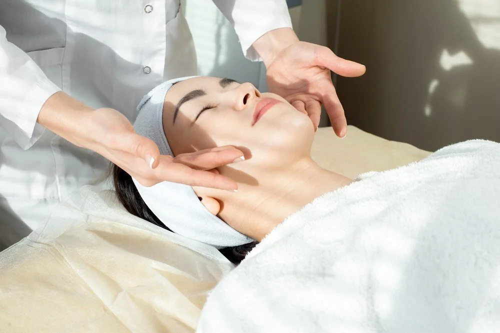 Bệnh viện Sante - Chăm sóc da cơ bản_ chuyên sâu Bệnh viện Sante - Chăm sóc da cơ bản_ chuyên sâu