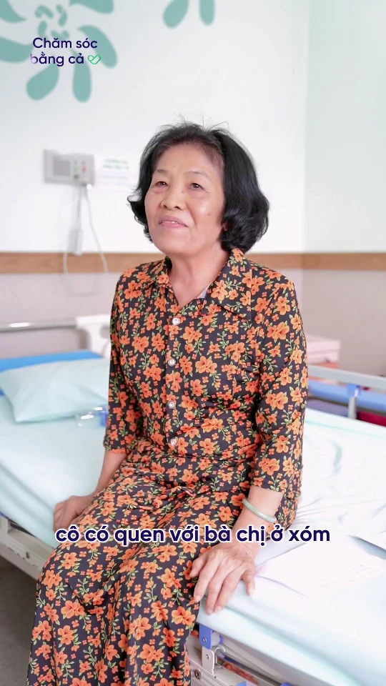 상떼 종합병원에서 양측 인공 무릎 관절 치환술을 성공적으로 마친 여성 환자, 24시간 만에 안전하게 퇴원